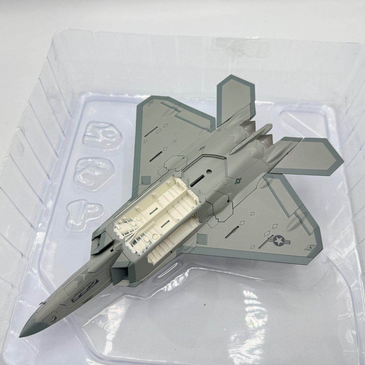 Hobby Master HA2811B 1:72 F - 22A Raptor 91 - 001 Spirit of America USAF Edwards AFB - Hobby Master