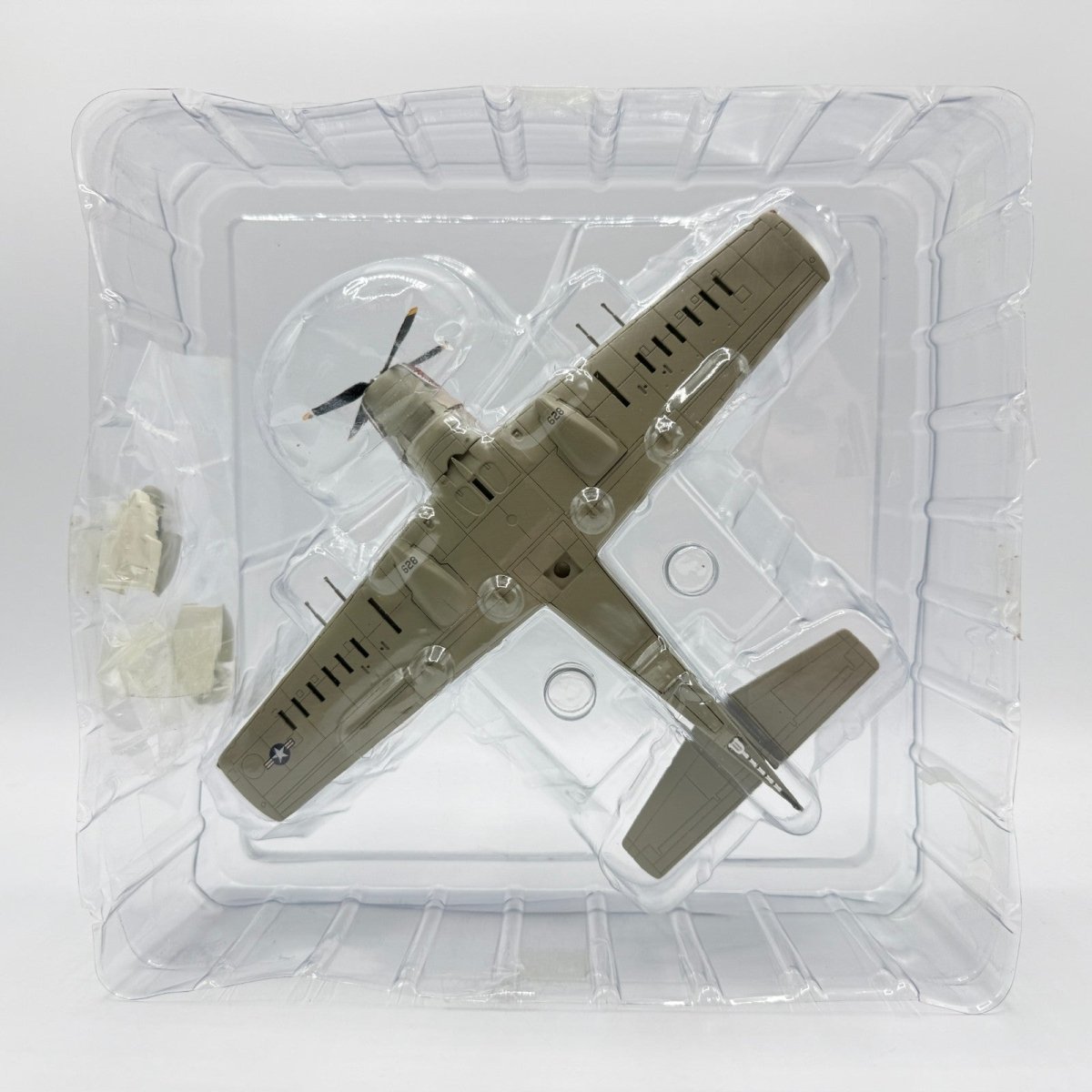 Hobby Master HA2914 1:72 Douglas A - 1H Skyraider 22nd SOS 56th SOW South Vietnam - Hobby Master