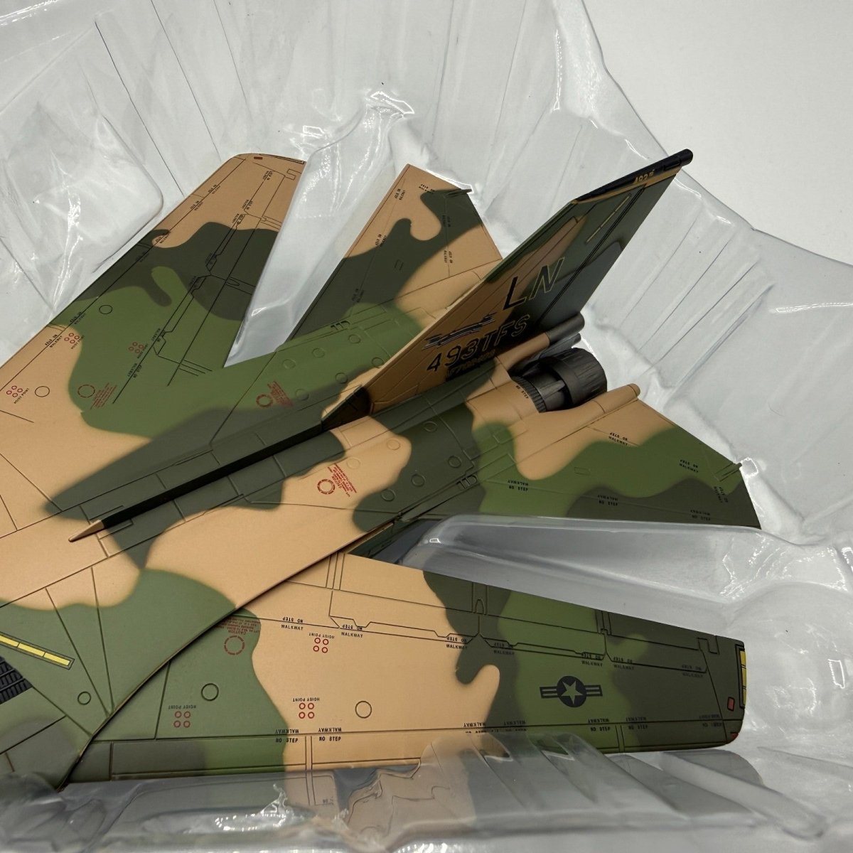Hobby Master HA3019 1:72 F - 111F Aardvark USAF 493rd TFS RAF Lakenheath - Hobby Master