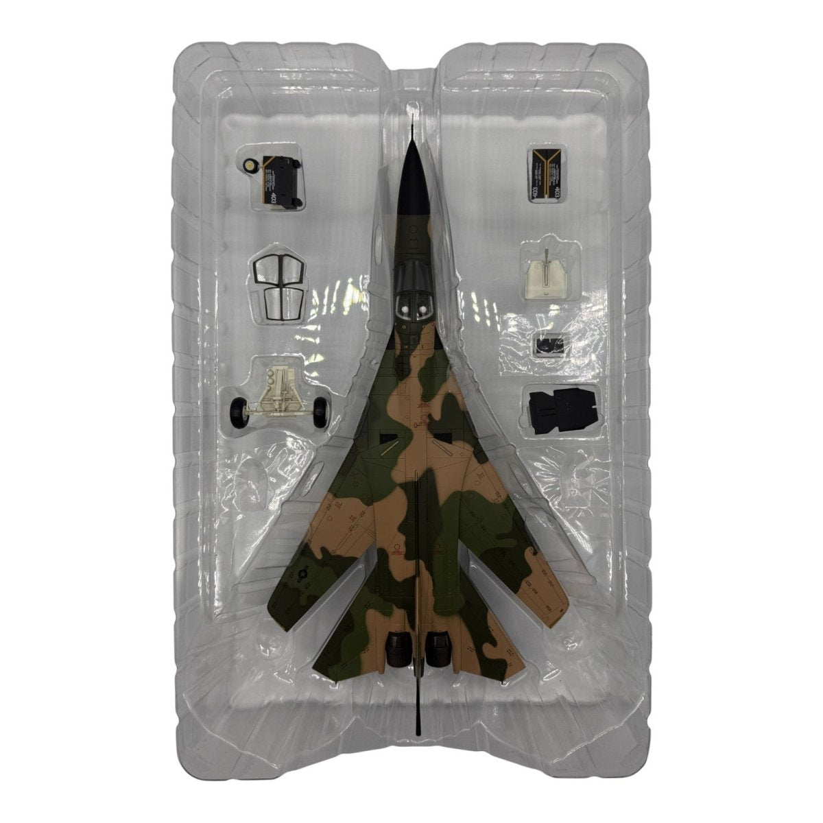 Hobby Master HA3019 1:72 F - 111F Aardvark USAF 493rd TFS RAF Lakenheath - Hobby Master