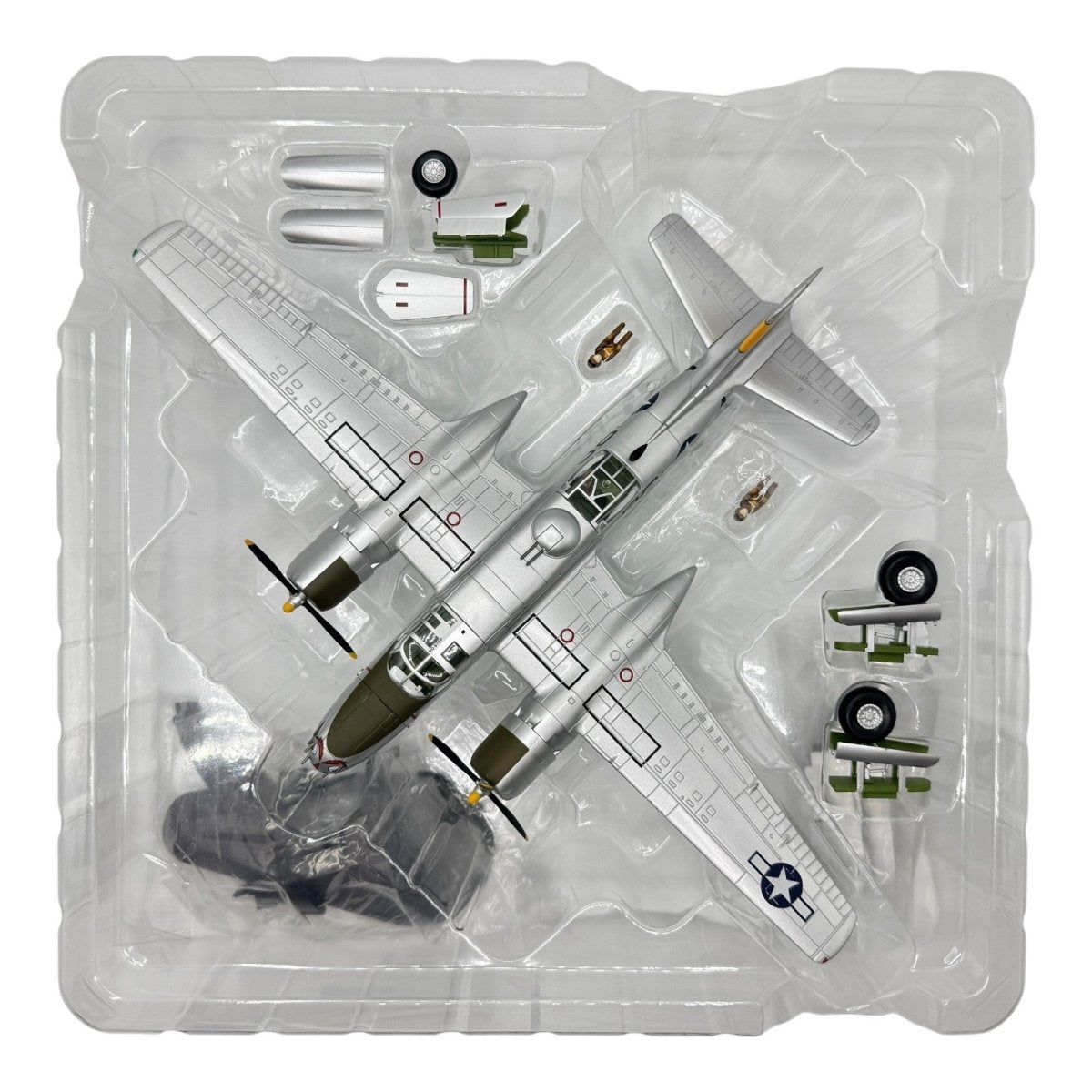 Hobby Master HA3201 1:72 A - 26B Invader "Stinky" 552nd BS 386th BG, France 1954 - Hobby Master