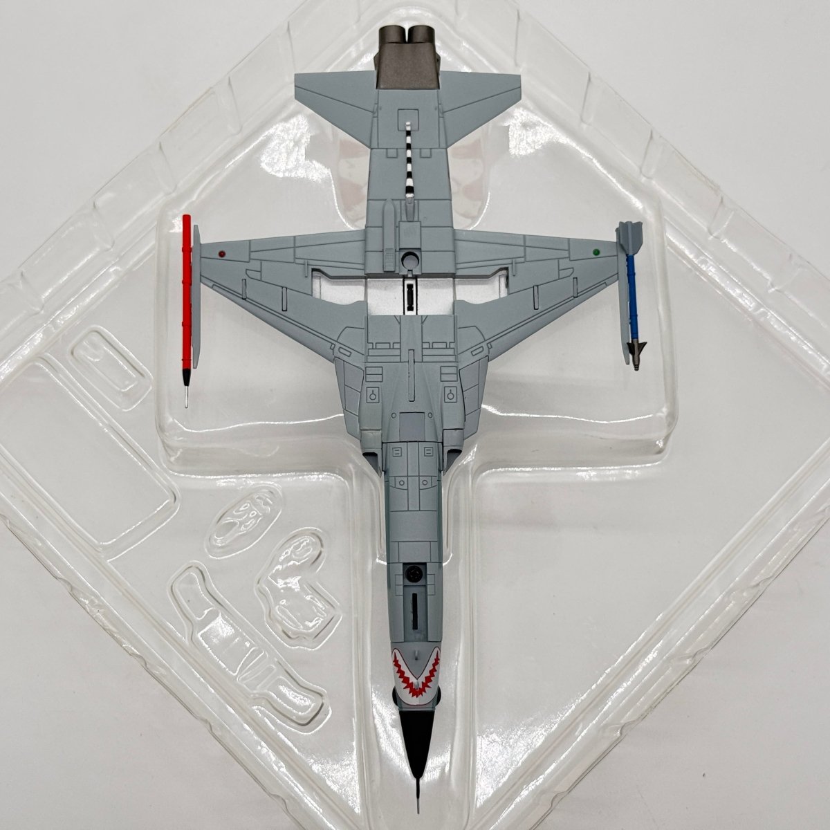 Hobby Master HA3301 1:72 Northrop F-5N Tiger II US Navy VFC-111 Sundowners NAS Key West - Hobby Master