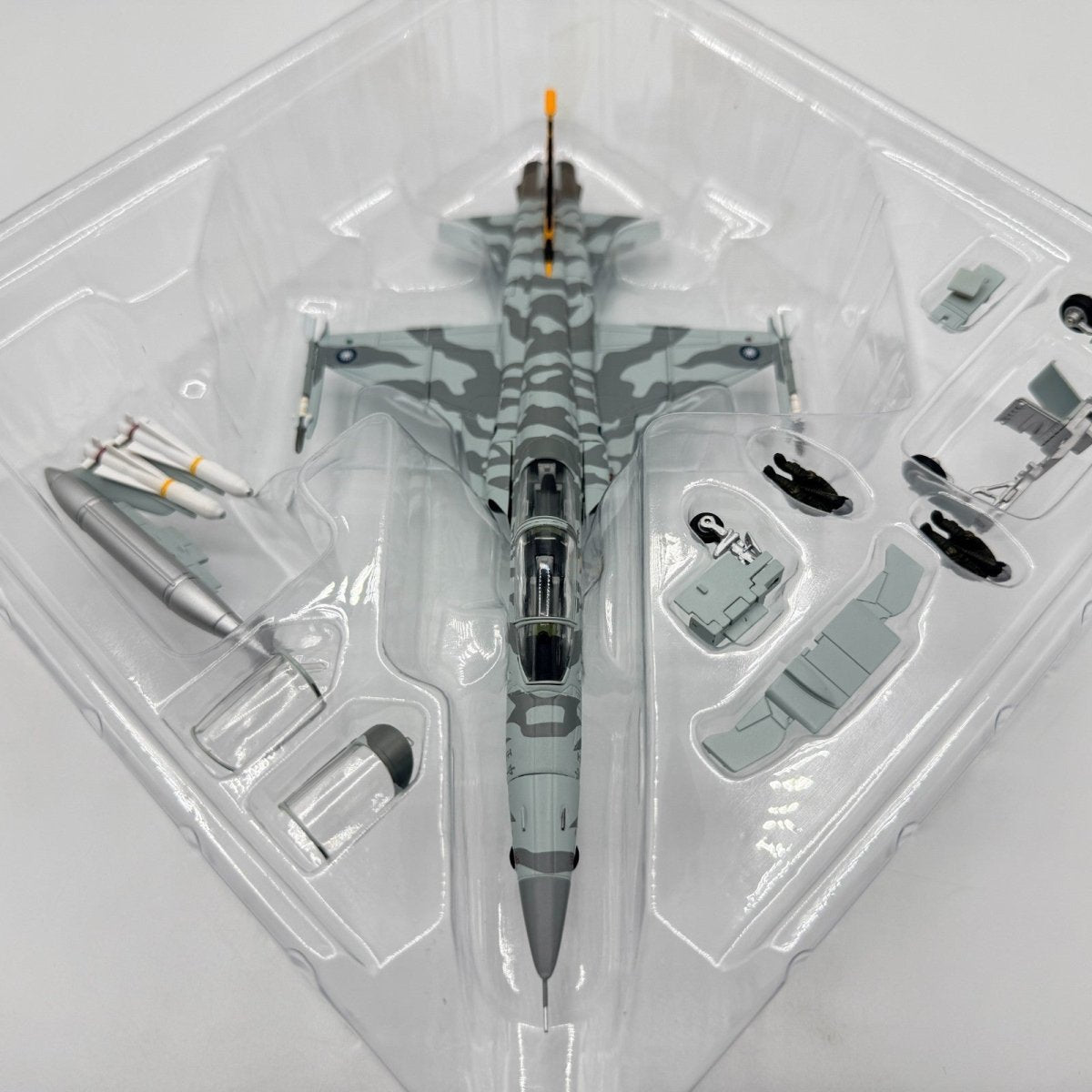Hobby Master HA3334 1:72 Northrop F - 5F Tiger II 830121 7th FTW ROCAF 2018 - Hobby Master
