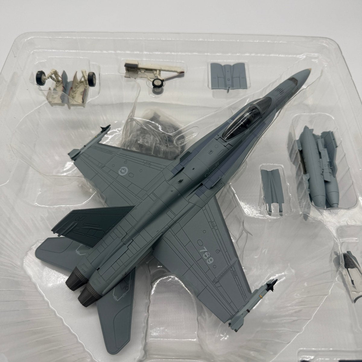 Hobby Master HA3502 1:72 CF - 18 Hornet 188769 425 Sqn No Fly Zone Libya 2011 - Hobby Master