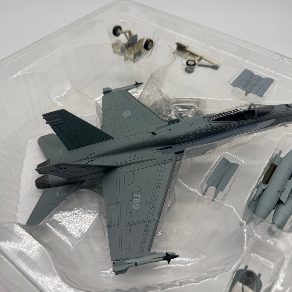 Hobby Master HA3502 1:72 CF - 18 Hornet 188769 425 Sqn No Fly Zone Libya 2011 - Hobby Master