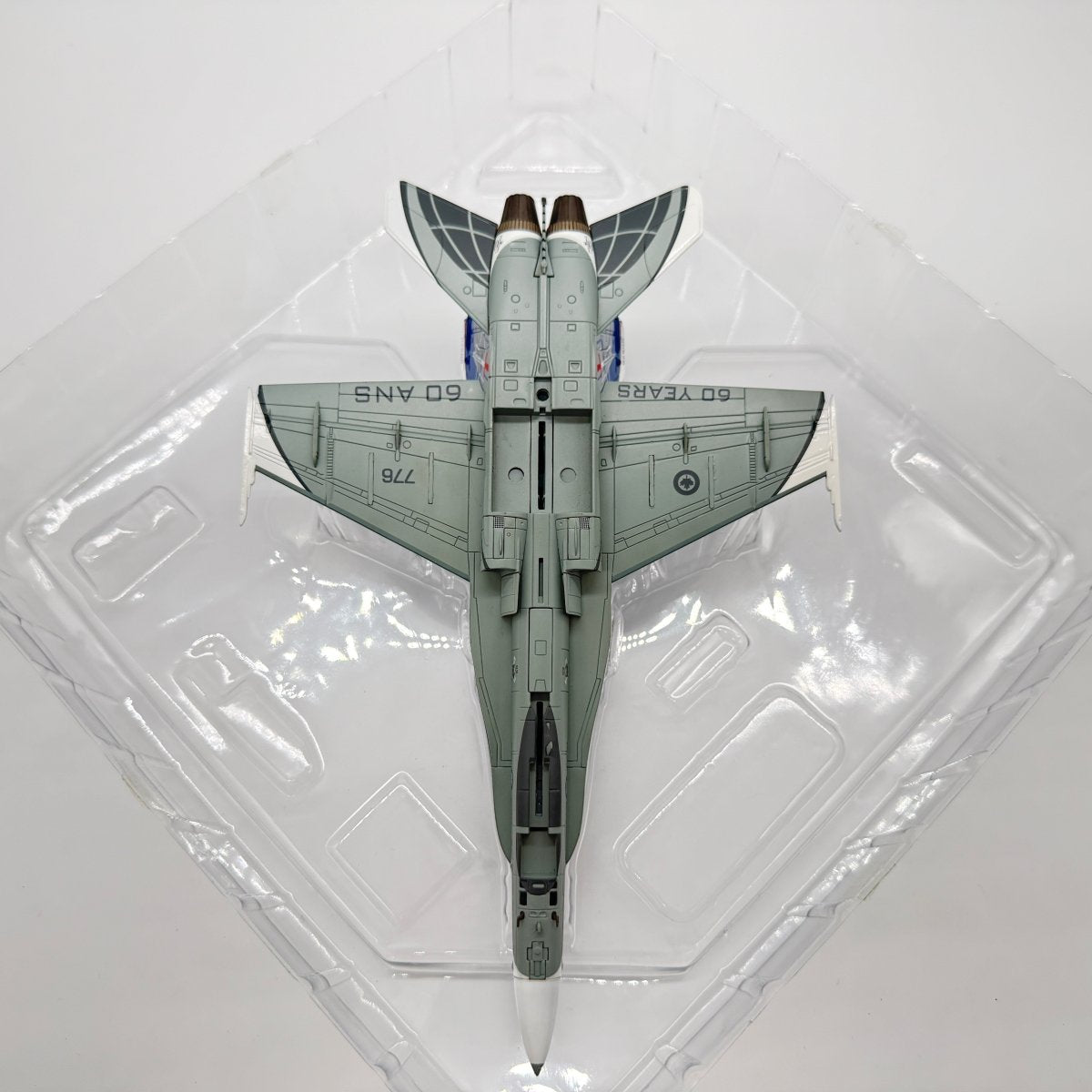 Hobby Master HA3542 1:72 CF-18 Hornet RCAF NORAD 60th Anniversary 2018 - Hobby Master
