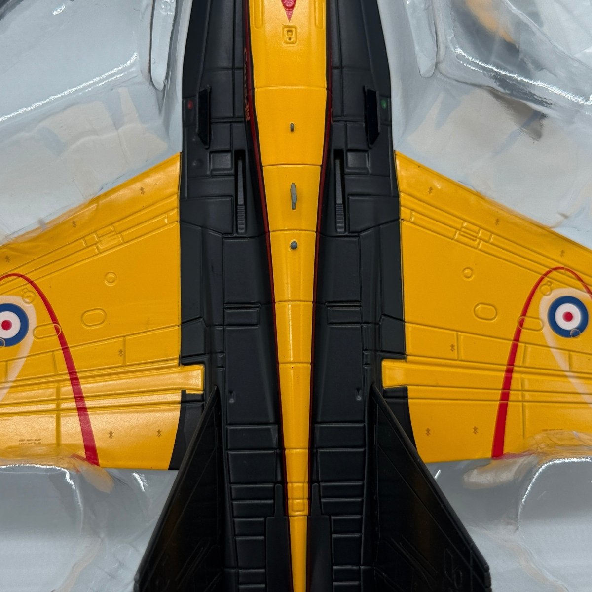 Hobby Master HA3550 1:72 CF-18 Hornet RCAF Demonstration Team 2016 - Hobby Master