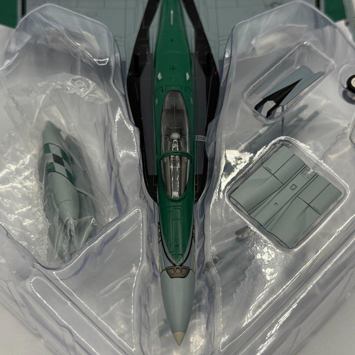 Hobby Master HA3566 1:72 F/A - 18C Hornet Strike Fighter "Chippy Ho" - Hobby Master