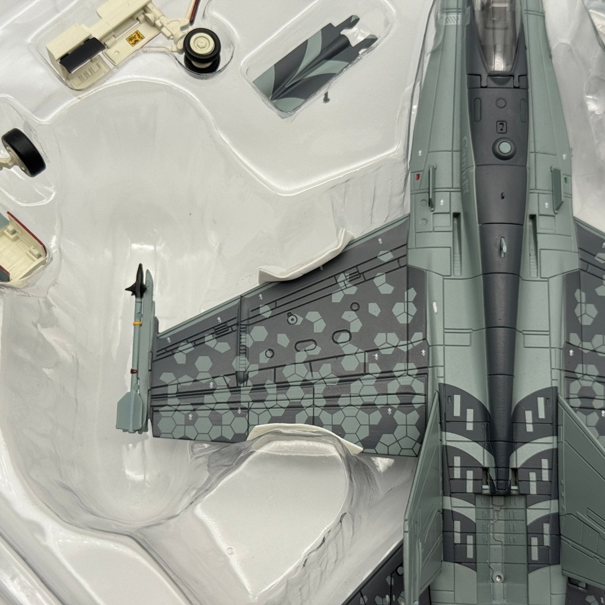 Hobby Master HA3576 1:72 CF - 18 Hornet RCAF Demonstration Team 2022 - Hobby Master
