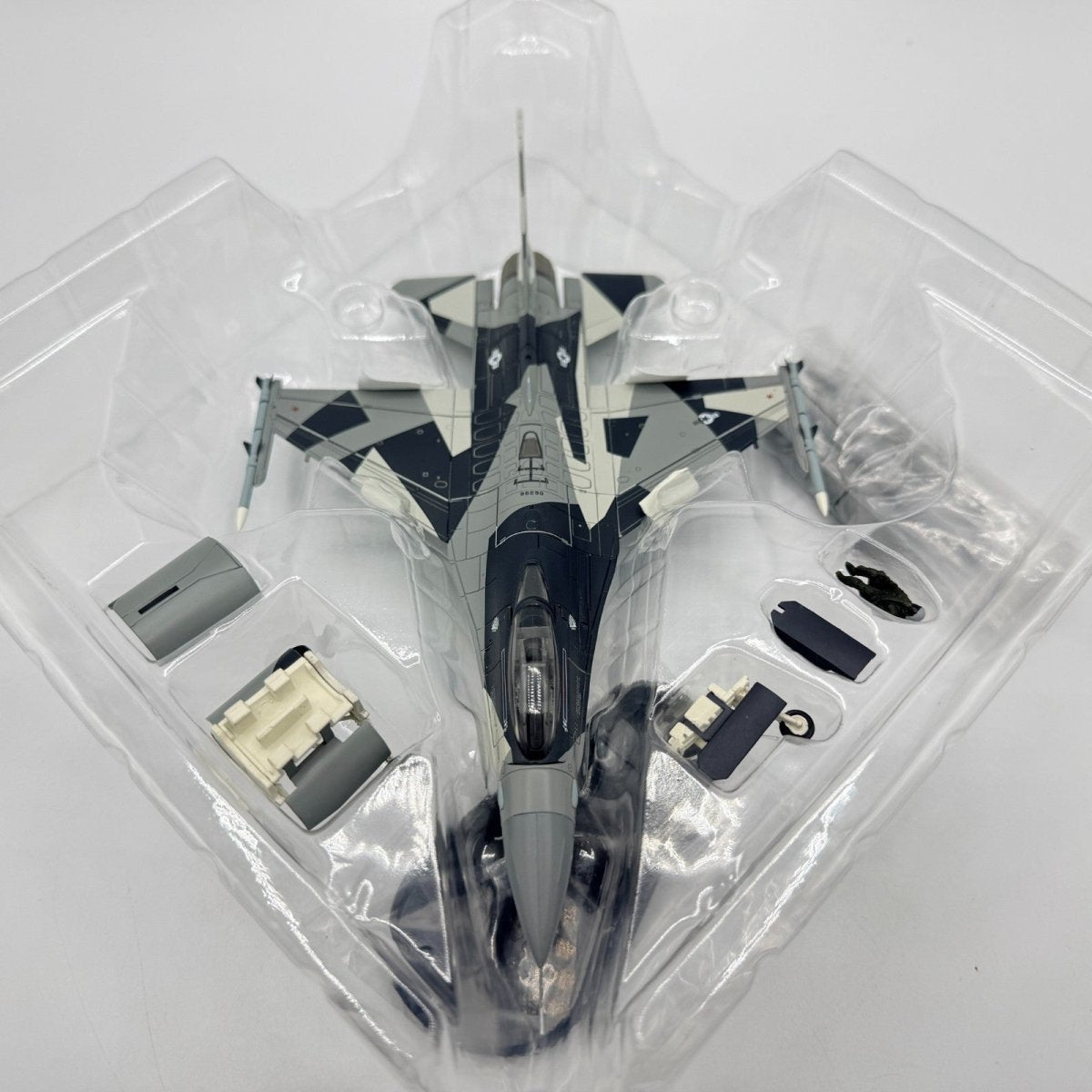 Hobby Master HA38004 1:72 F - 16C BDU Splinter 86 - 0290, 18th AGRS, Alaska 2018 - Hobby Master