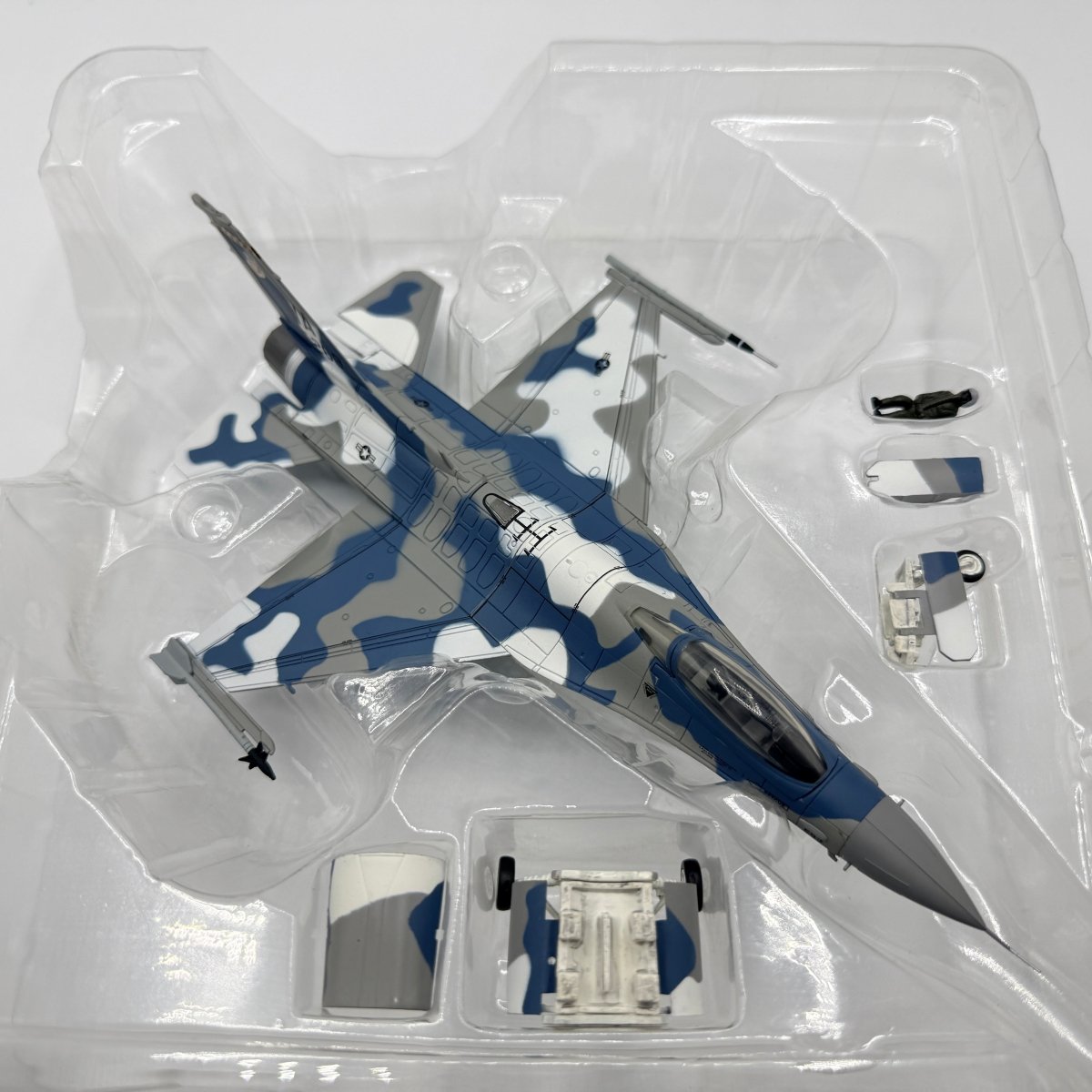 Hobby Master HA3808 1:72 F - 16C+ Block 32, 86 - 0269 WA, 64th Aggressor Nellis - Hobby Master