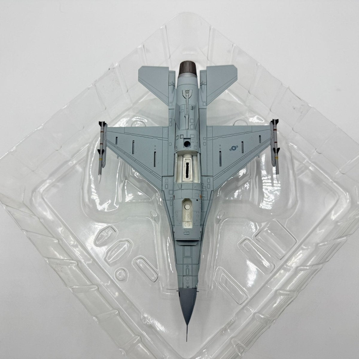 Hobby Master HA3813 1:72 F - 16DG "Foxbat Killer" 90 - 0778, 63rd FS 56th FW 1993 - Hobby Master