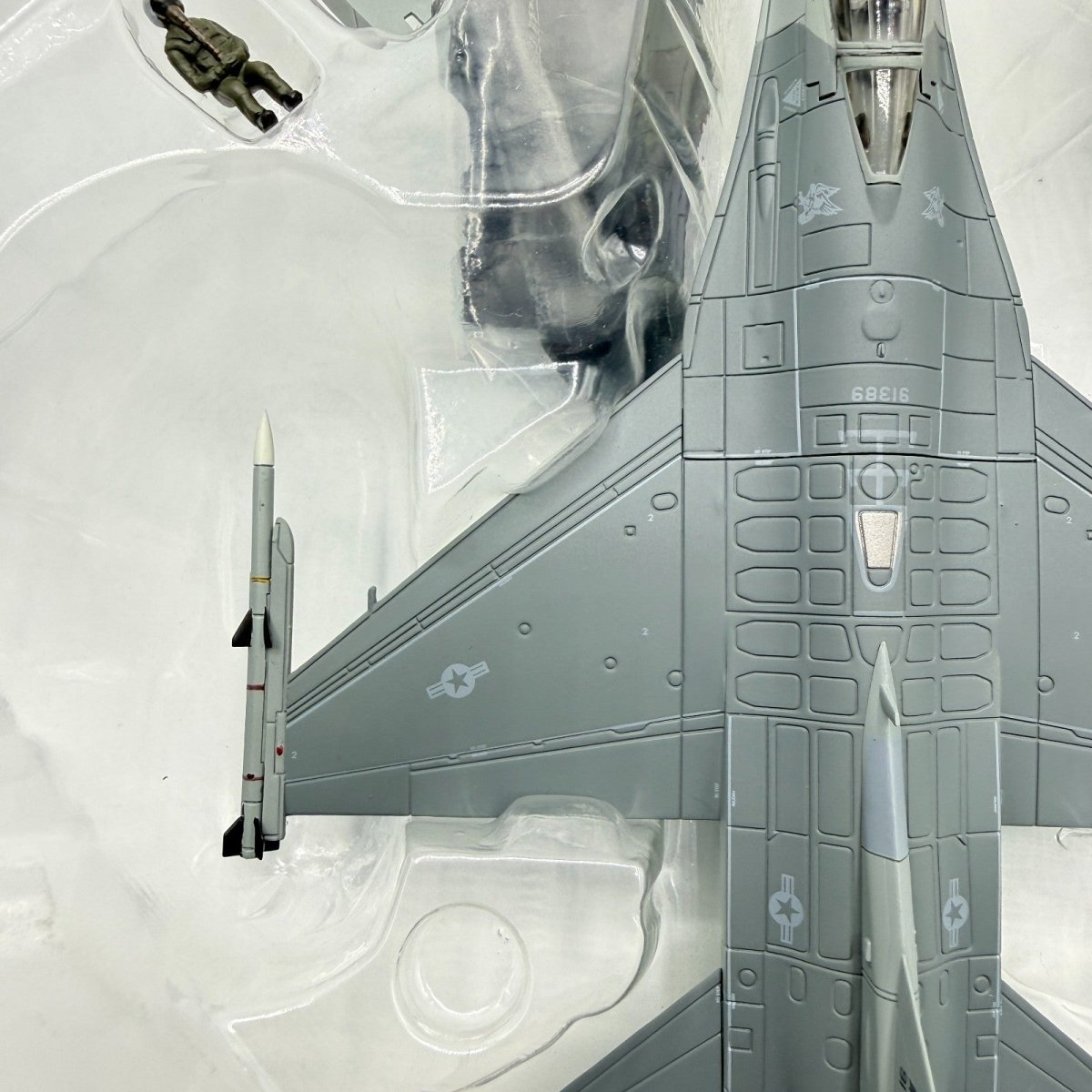 Hobby Master HA3830 1:72 F - 16CJ Fighting Falcon, 91 - 0389 SW, Unified Protector - Hobby Master