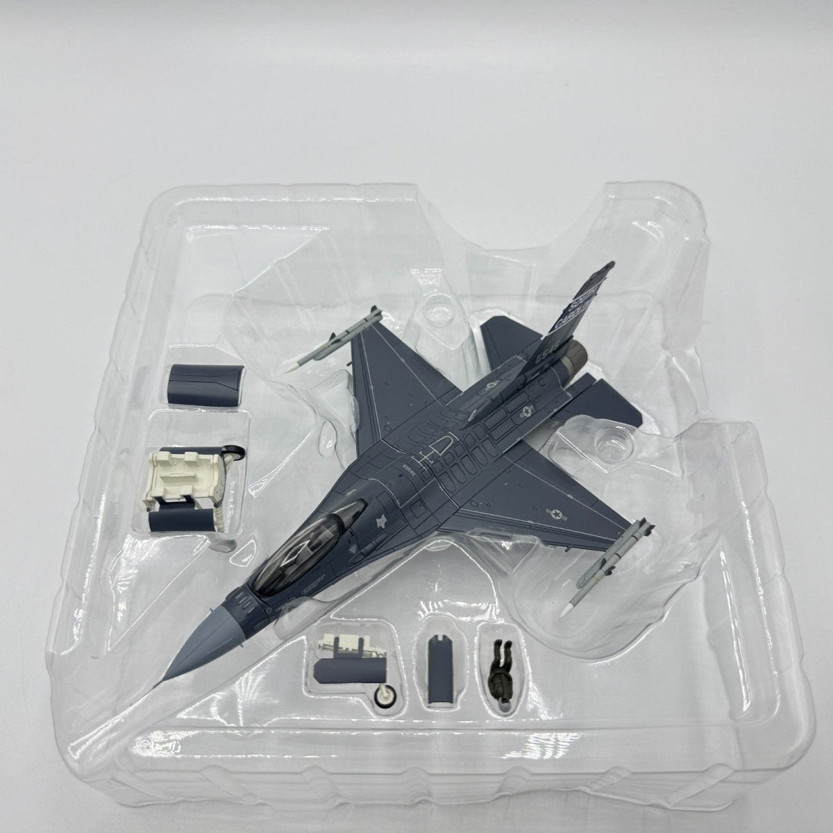 Hobby Master HA3843 1:72 F - 16C Block 52 93 - 0545, 157 FS South Carolina ANG, 2015 - Hobby Master