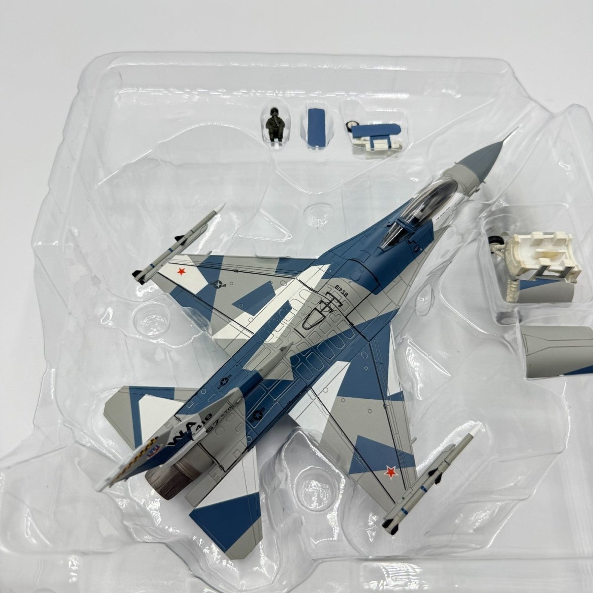 Hobby Master HA3854 1:72 F - 16C Blk 25 Splinter, 85 - 0418 WA, 64th Aggressor 2016 - Hobby Master