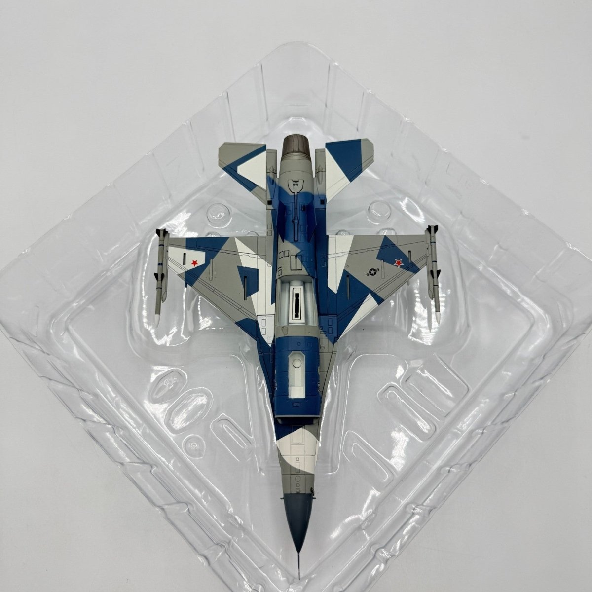 Hobby Master HA3854 1:72 F - 16C Blk 25 Splinter, 85 - 0418 WA, 64th Aggressor 2016 - Hobby Master
