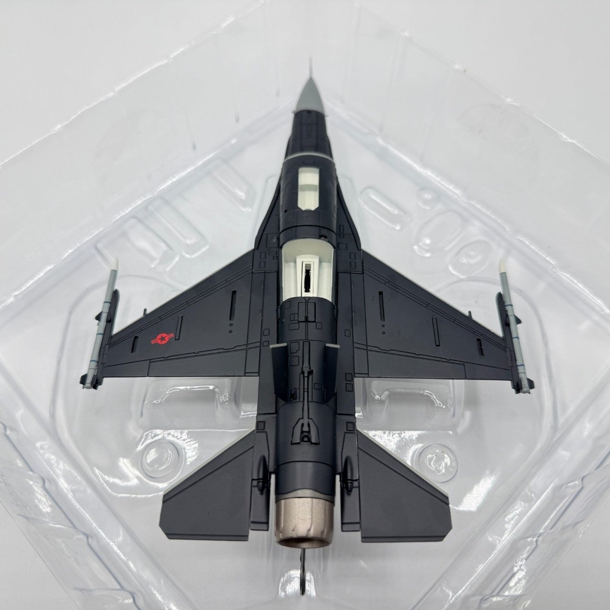 Hobby Master HA3872 1:72 F - 16C Fighting Falcon 18th Aggressor Sqn Alaska 2017 - Hobby Master