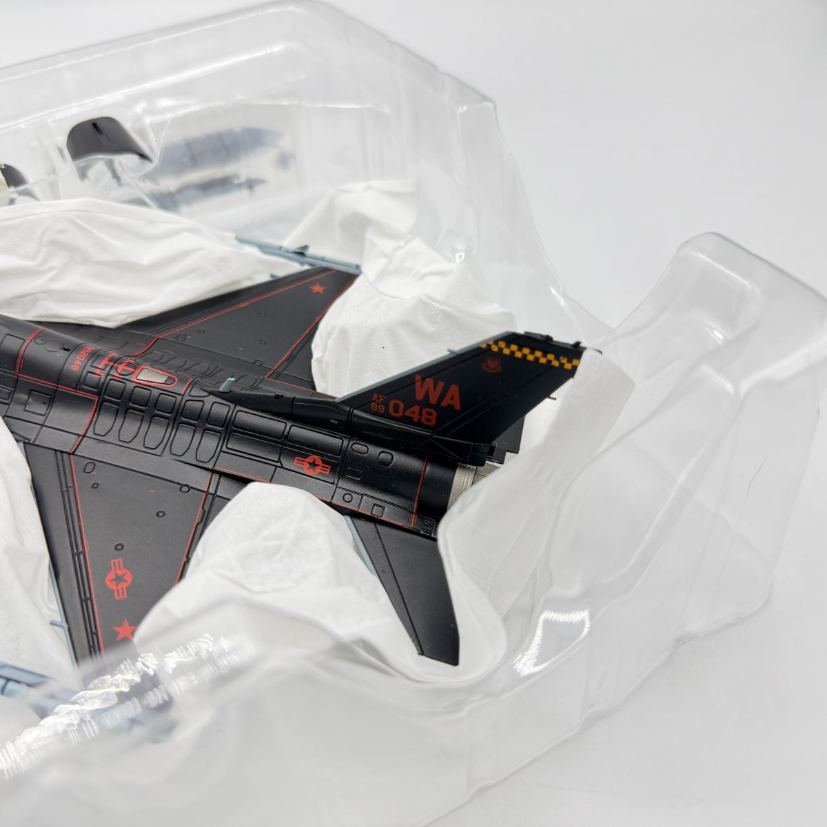 Hobby Master HA3894 1:72 F - 16C Wraith, 89 - 2048, 64th Aggressor Sqn, Nellis - Hobby Master