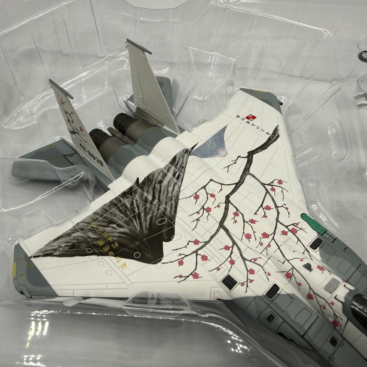 Hobby Master HA4514 1:72 F - 15J "Mount Fuji" JASDF 50th Anniversary Scheme 2004 - Hobby Master