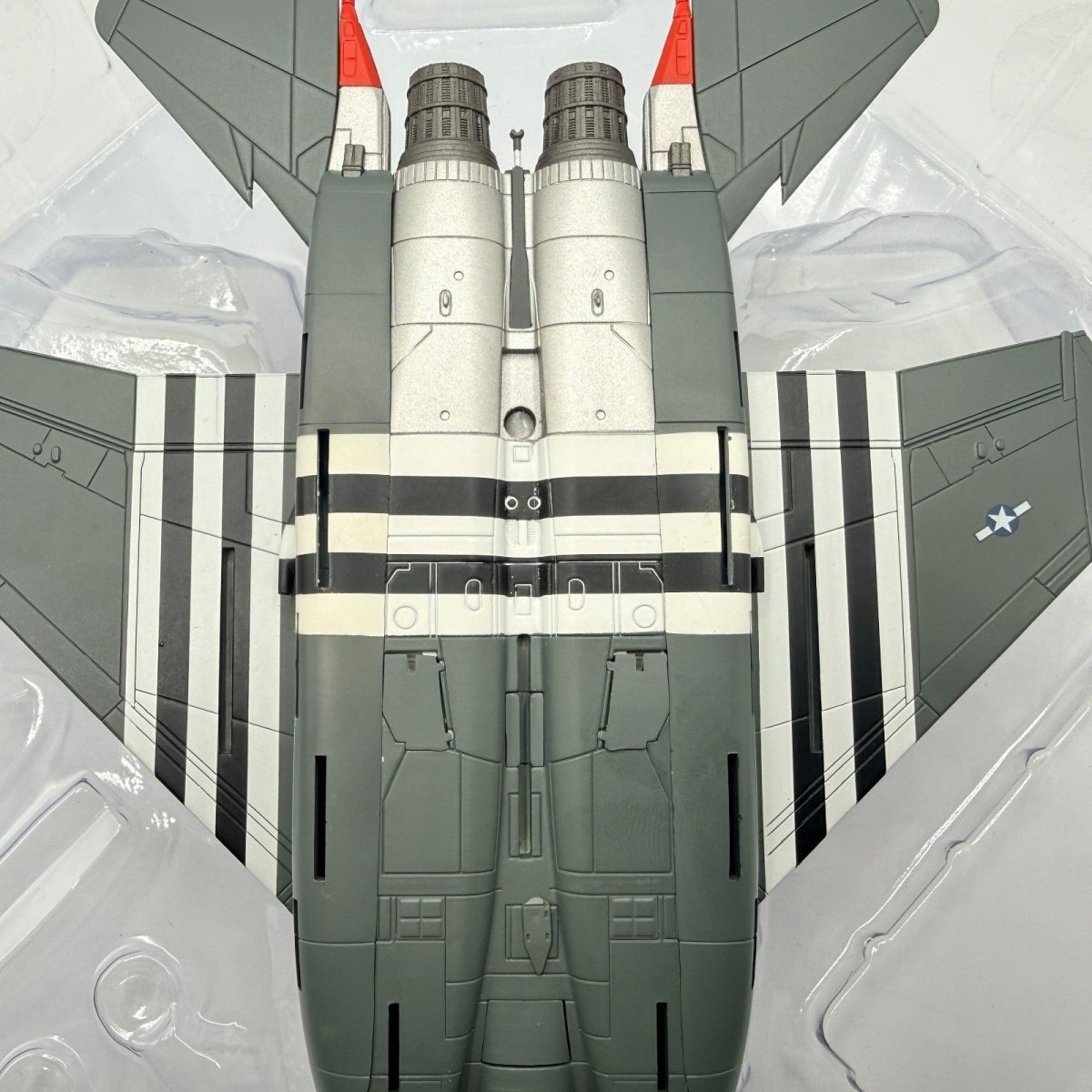 Hobby Master HA4518 1:72 F - 15E Eagle 492nd FS RAF 2019 75th D - Day Scheme - Hobby Master