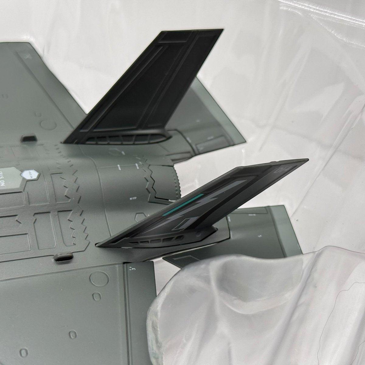 Hobby Master HA4614 1:72 Lockheed F - 35B Lightning II RAF 617 Sqn 2021 - Hobby Master