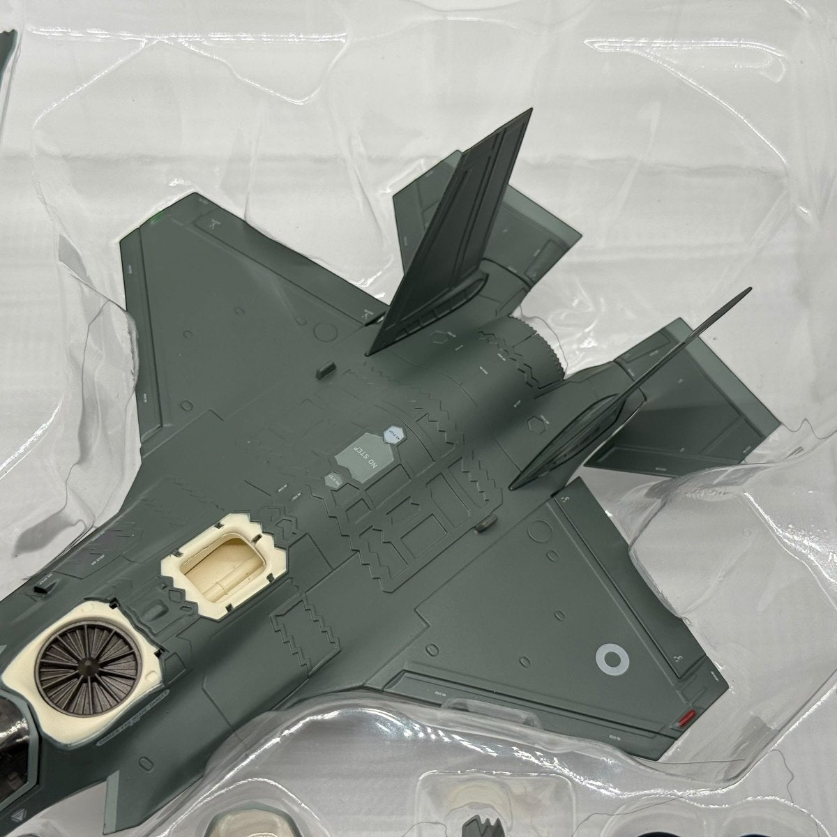 Hobby Master HA4614 1:72 Lockheed F - 35B Lightning II RAF 617 Sqn 2021 - Hobby Master