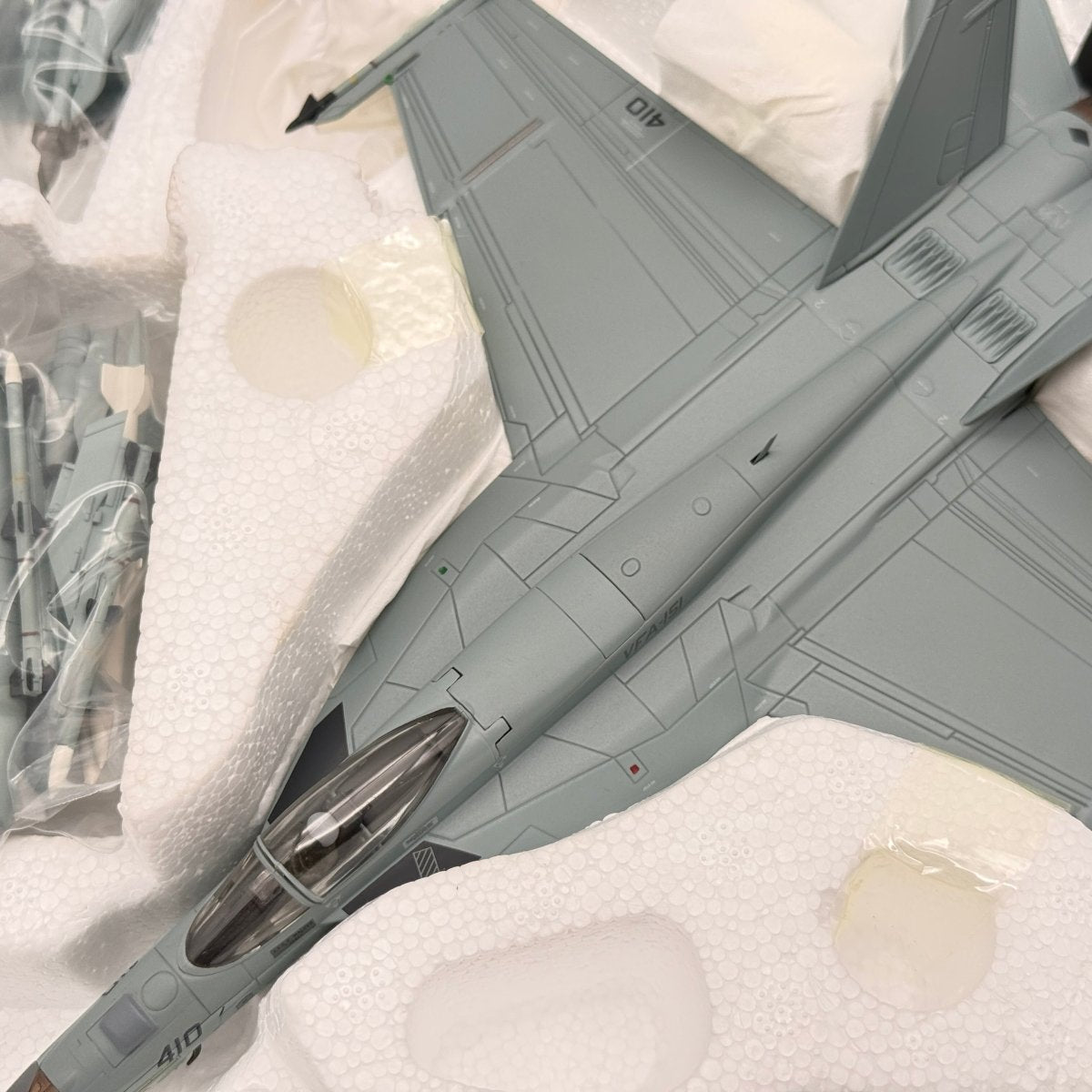 Hobby Master HA5115 1:72 F/A - 18E Super Hornet USN VFA - 151 Vigilantes - Hobby Master