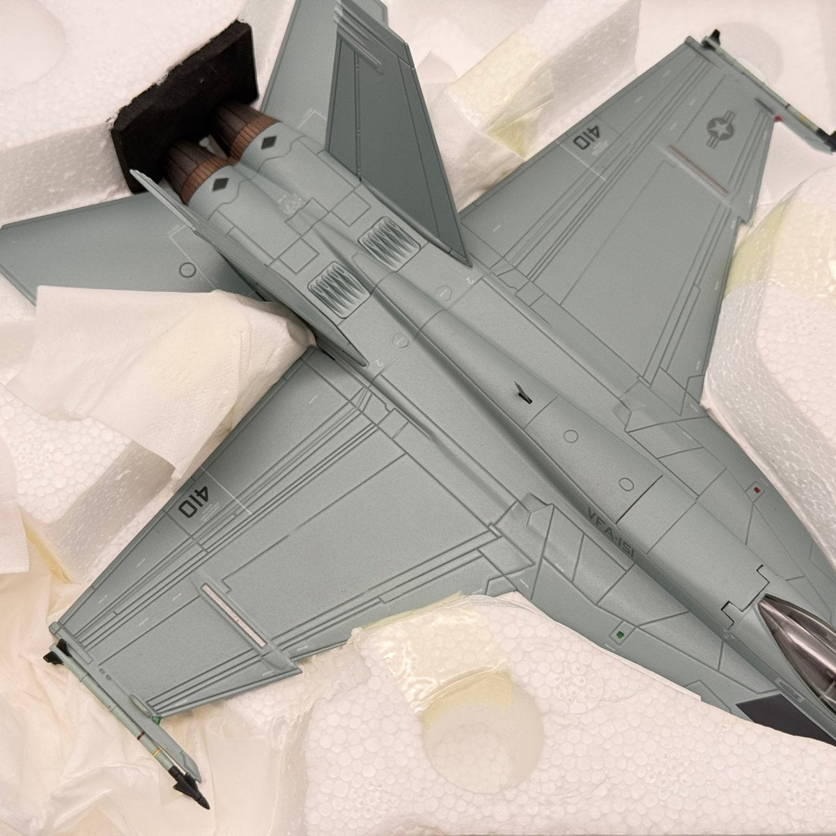 Hobby Master HA5115 1:72 F/A - 18E Super Hornet USN VFA - 151 Vigilantes - Hobby Master