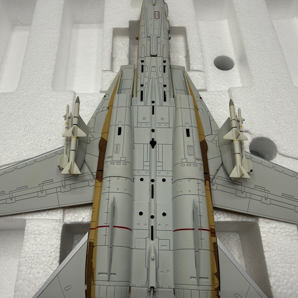 Hobby Master HA5205 1:72 F - 14AM Tomcat 160347 IRIAF 2014 Diecast Aircraft Model - Hobby Master