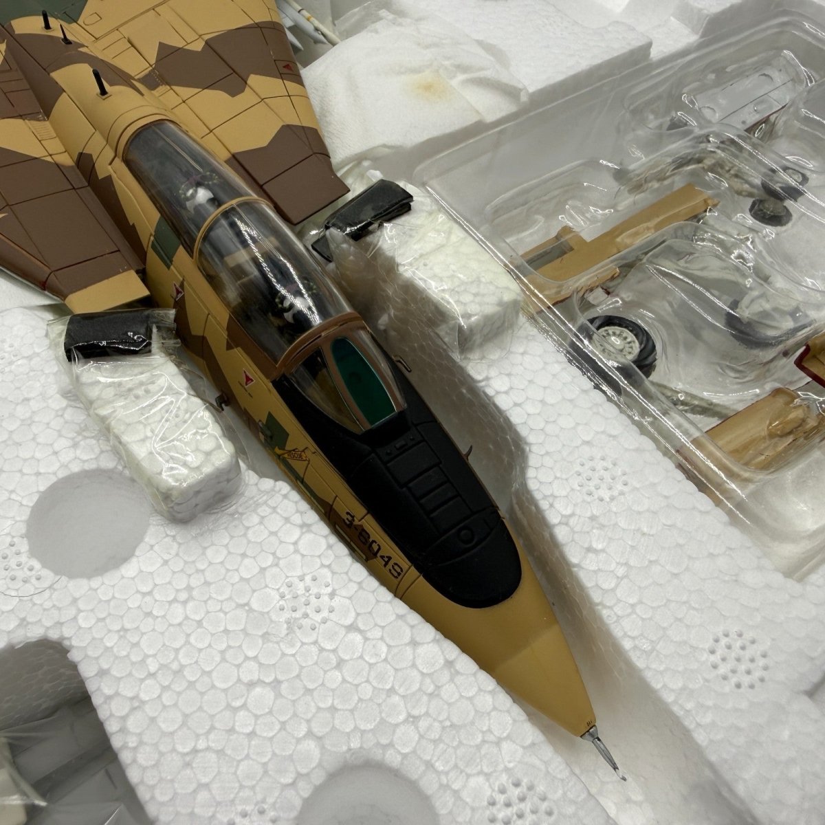 Hobby Master HA5205 1:72 F - 14AM Tomcat 160347 IRIAF 2014 Diecast Aircraft Model - Hobby Master