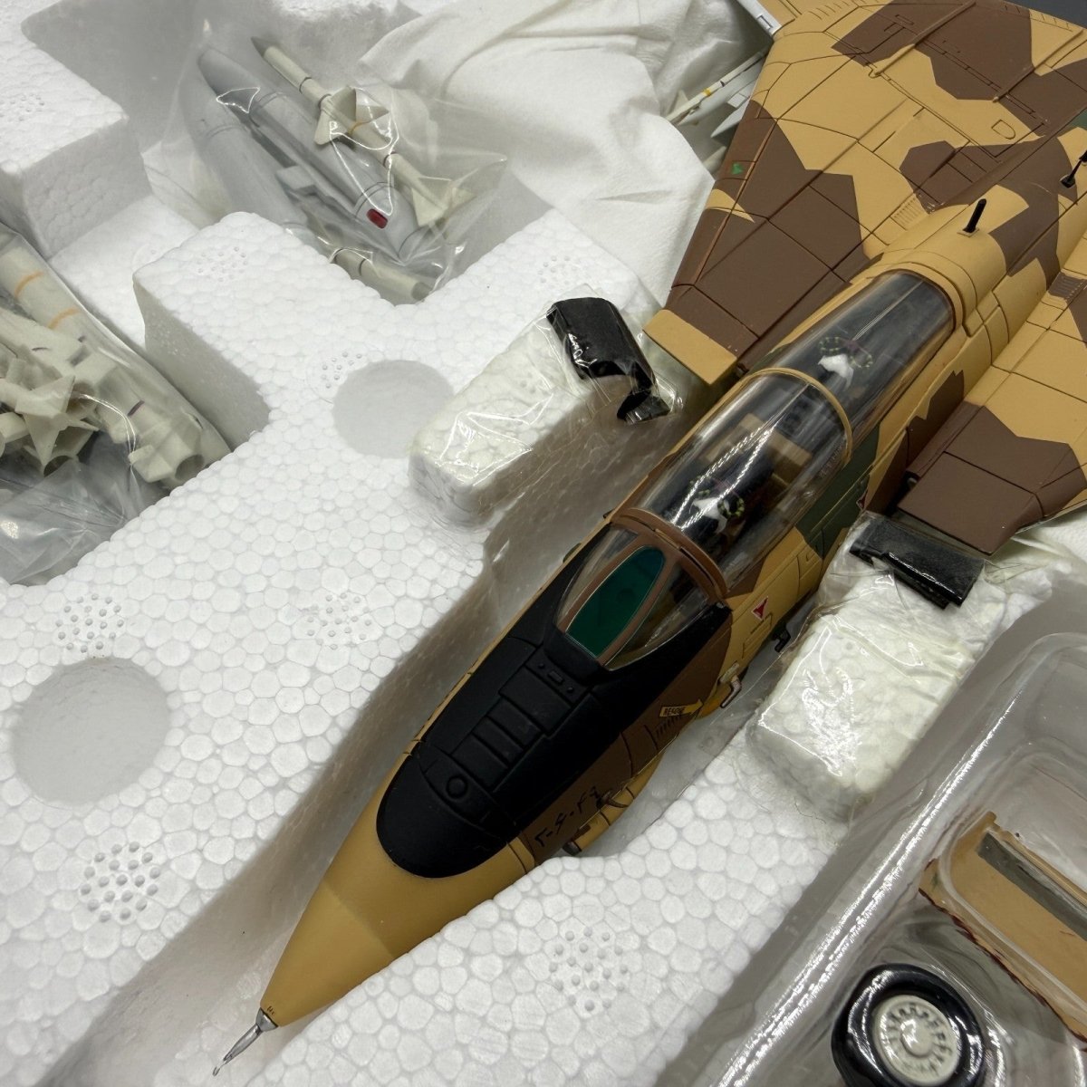 Hobby Master HA5205 1:72 F - 14AM Tomcat 160347 IRIAF 2014 Diecast Aircraft Model - Hobby Master