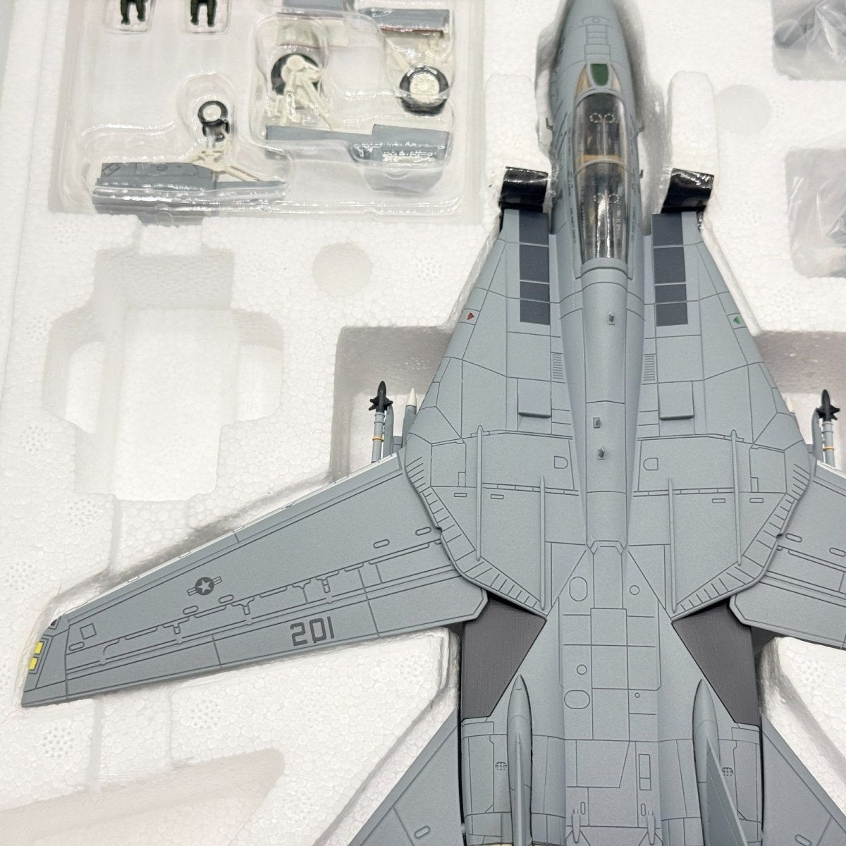Hobby Master HA5212 1:72 F - 14A Tomcat VF - 84 Jolly Rogers Desert Storm 1991 - Hobby Master