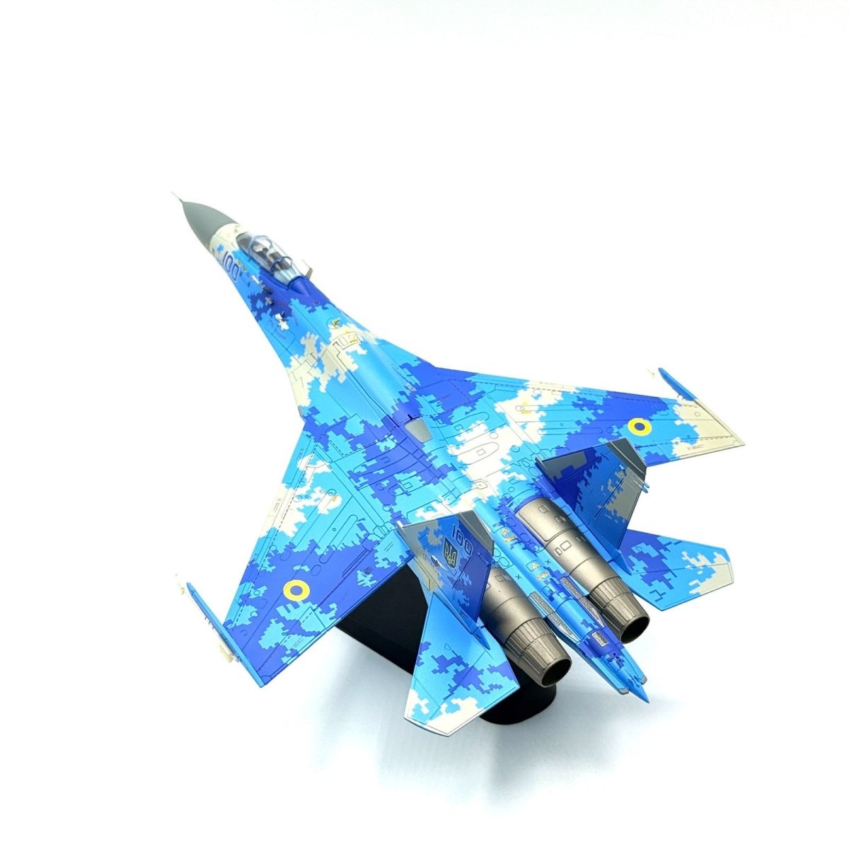 Hobby Master HA6010 1:72 Su - 27 Flanker B Serial 100, Ukrainian Air Force - Hobby Master