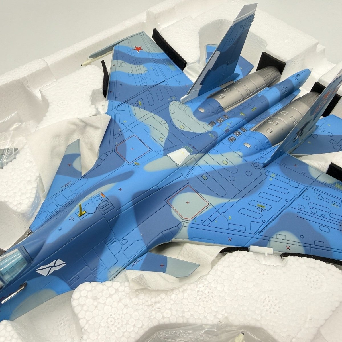 Hobby Master HA6401 1:72 Su - 33 Flanker D Bort 67, 1st Squadron, Russian Navy - Hobby Master