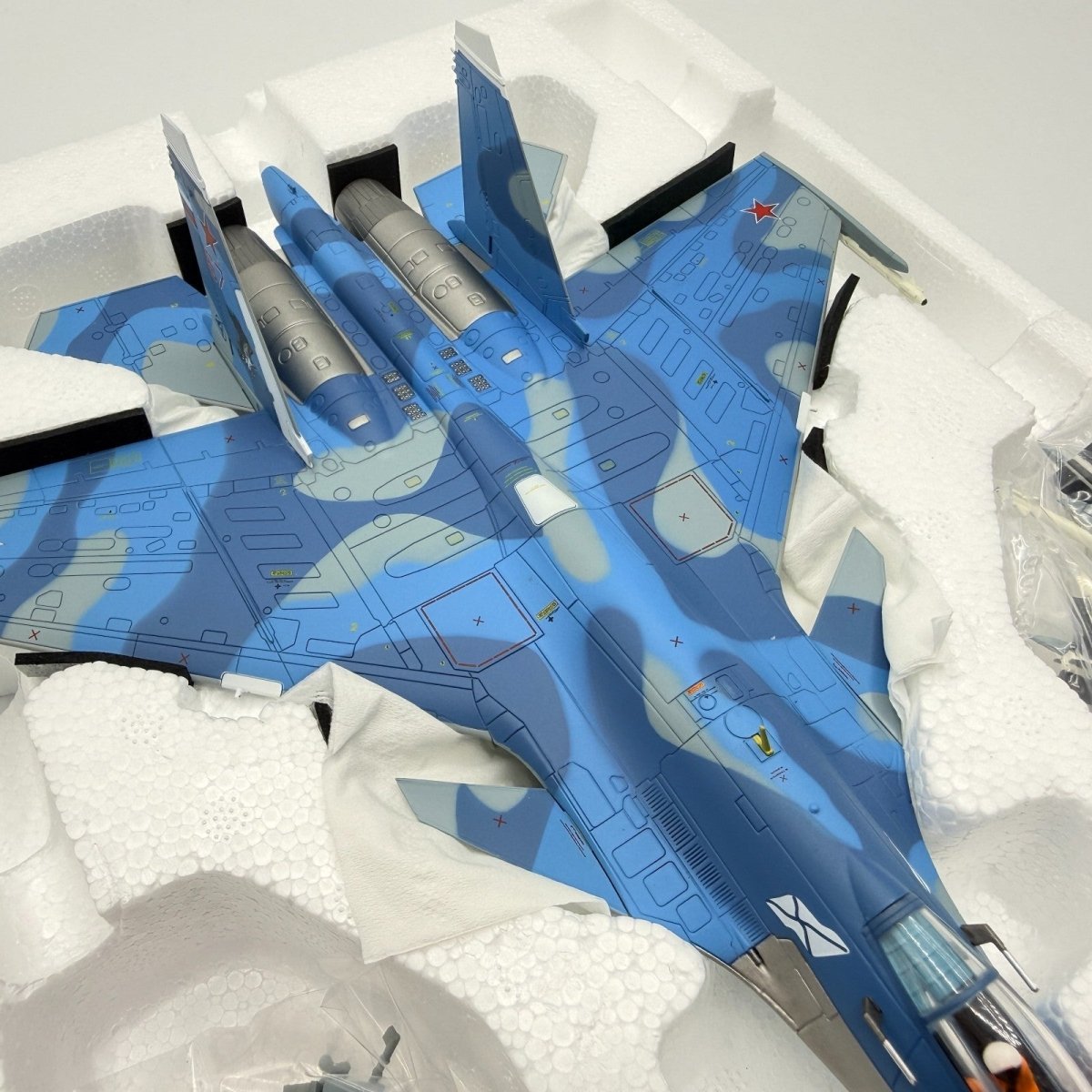 Hobby Master HA6401 1:72 Su - 33 Flanker D Bort 67, 1st Squadron, Russian Navy - Hobby Master