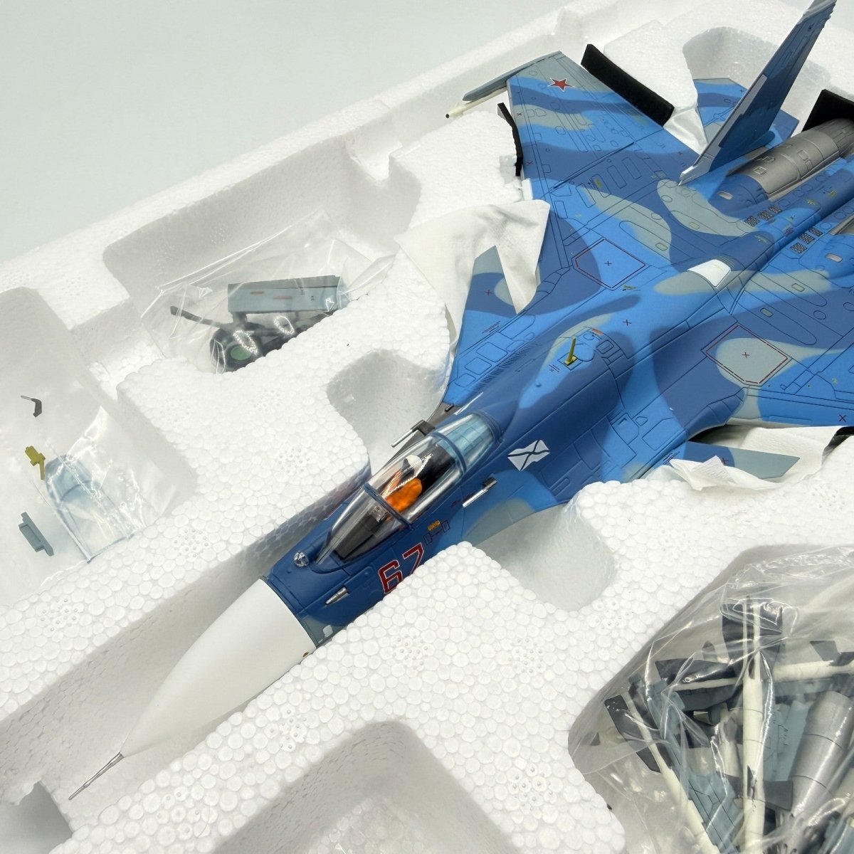 Hobby Master HA6401 1:72 Su - 33 Flanker D Bort 67, 1st Squadron, Russian Navy - Hobby Master