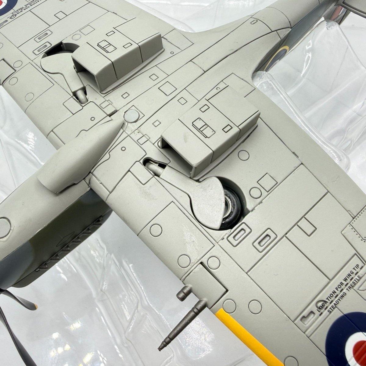 Hobby Master HA7101 1:48 Spitfire MK.XIVe MV268/JEJ "Johnnie Johnson" Germany - Hobby Master