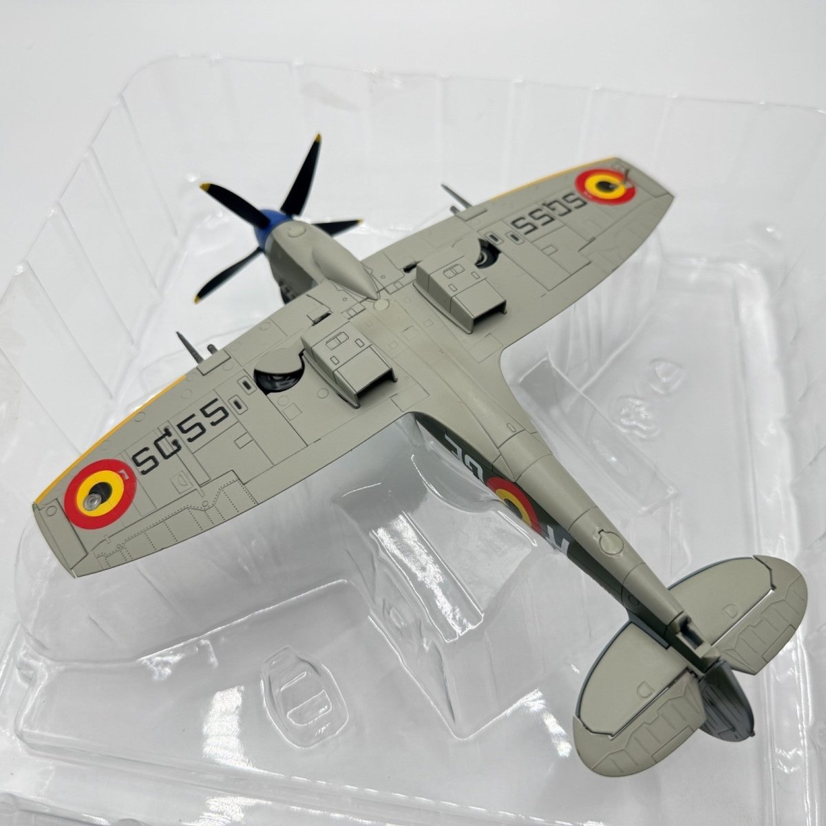 Hobby Master HA7113 1:48 Spitfire F.XIV SG55, 349th Sqn, Belgian AF - Hobby Master