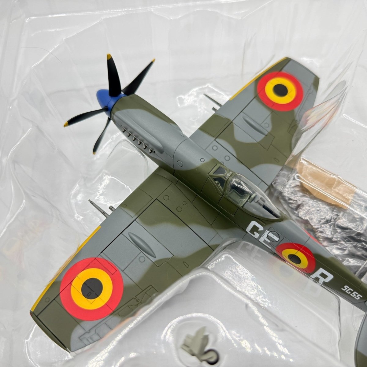 Hobby Master HA7113 1:48 Spitfire F.XIV SG55, 349th Sqn, Belgian AF - Hobby Master