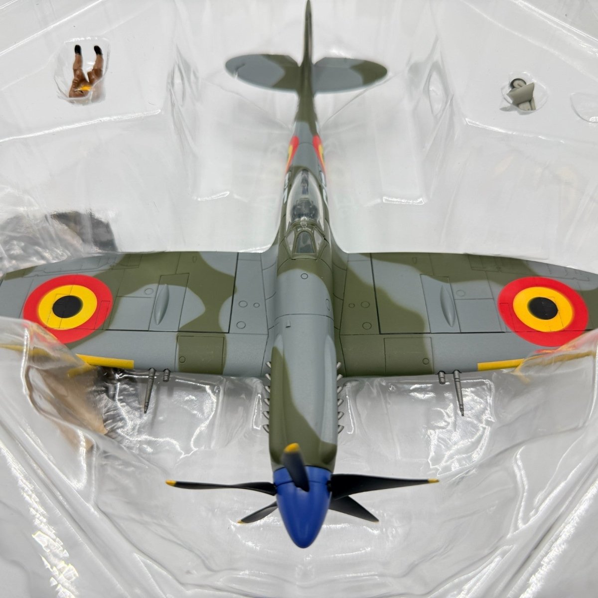 Hobby Master HA7113 1:48 Spitfire F.XIV SG55, 349th Sqn, Belgian AF - Hobby Master