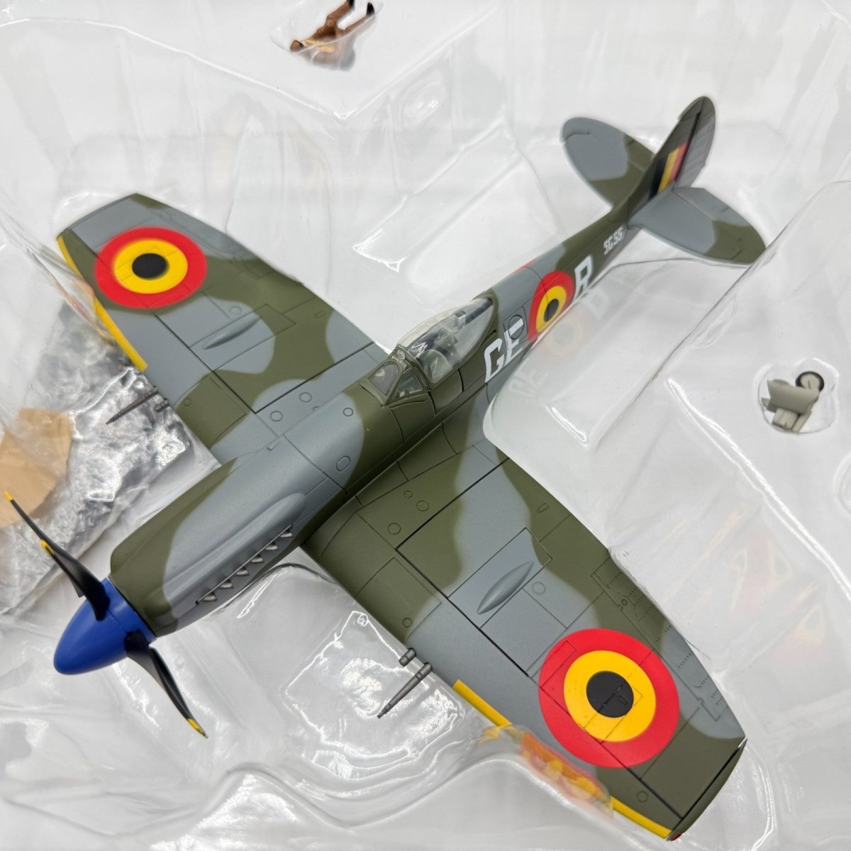 Hobby Master HA7113 1:48 Spitfire F.XIV SG55, 349th Sqn, Belgian AF - Hobby Master