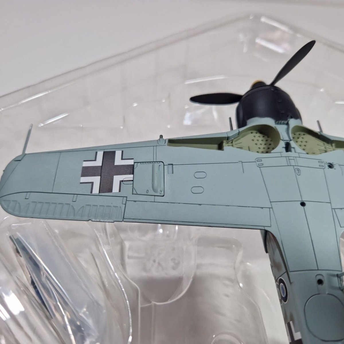 Hobby Master 1:48 FW - 190 A - 8/R2 JG.3 Willi Maximowitz France 1944 Limited Edition HA7404 - Hobby Master
