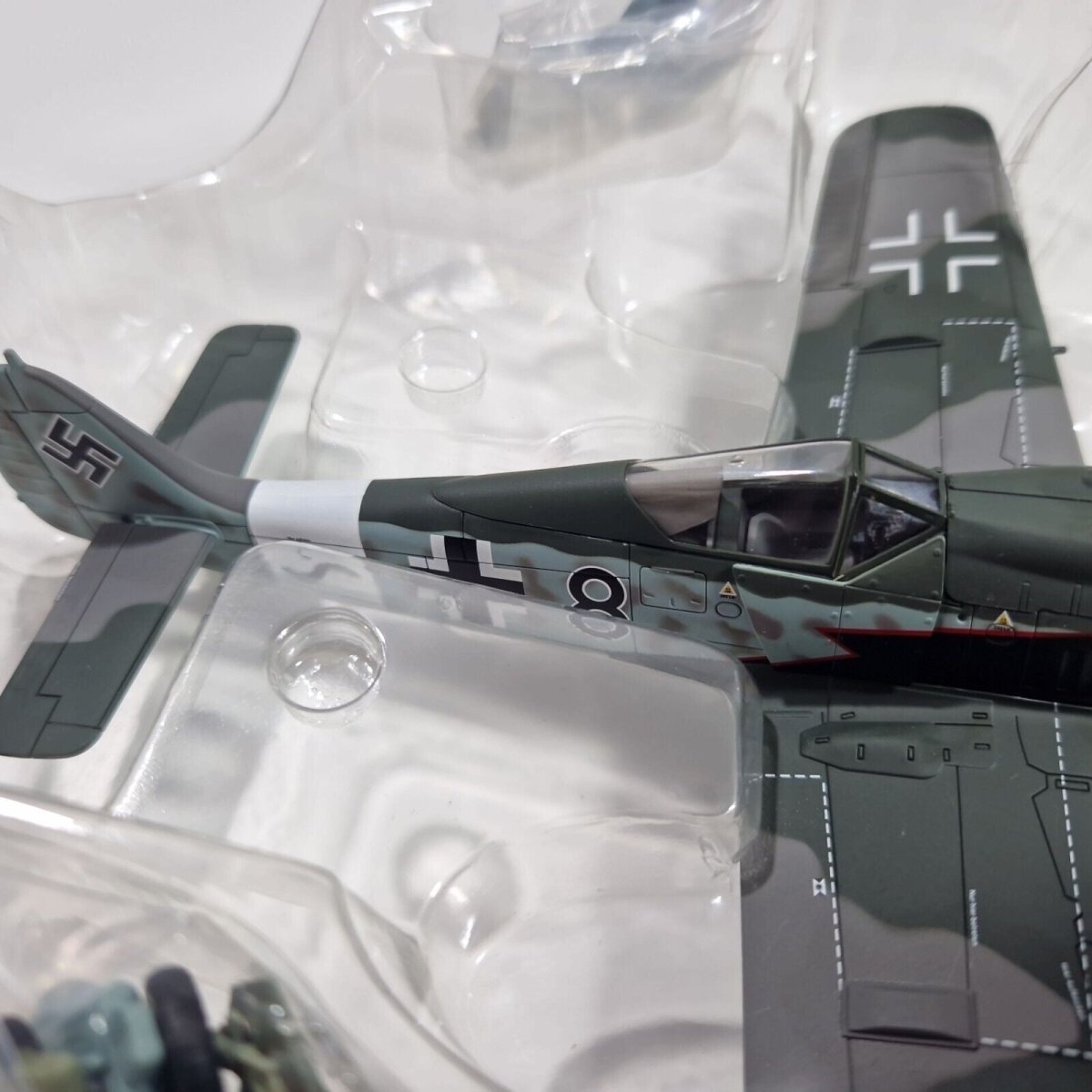 Hobby Master 1:48 FW - 190 A - 8/R2 JG.3 Willi Maximowitz France 1944 Limited Edition HA7404 - Hobby Master