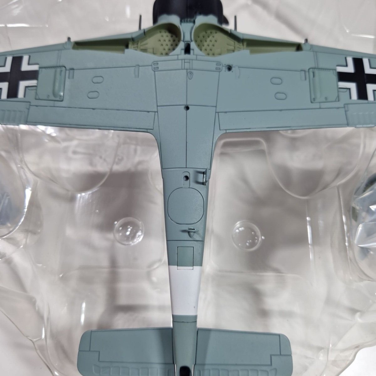 Hobby Master 1:48 FW - 190 A - 8/R2 JG.3 Willi Maximowitz France 1944 Limited Edition HA7404 - Hobby Master