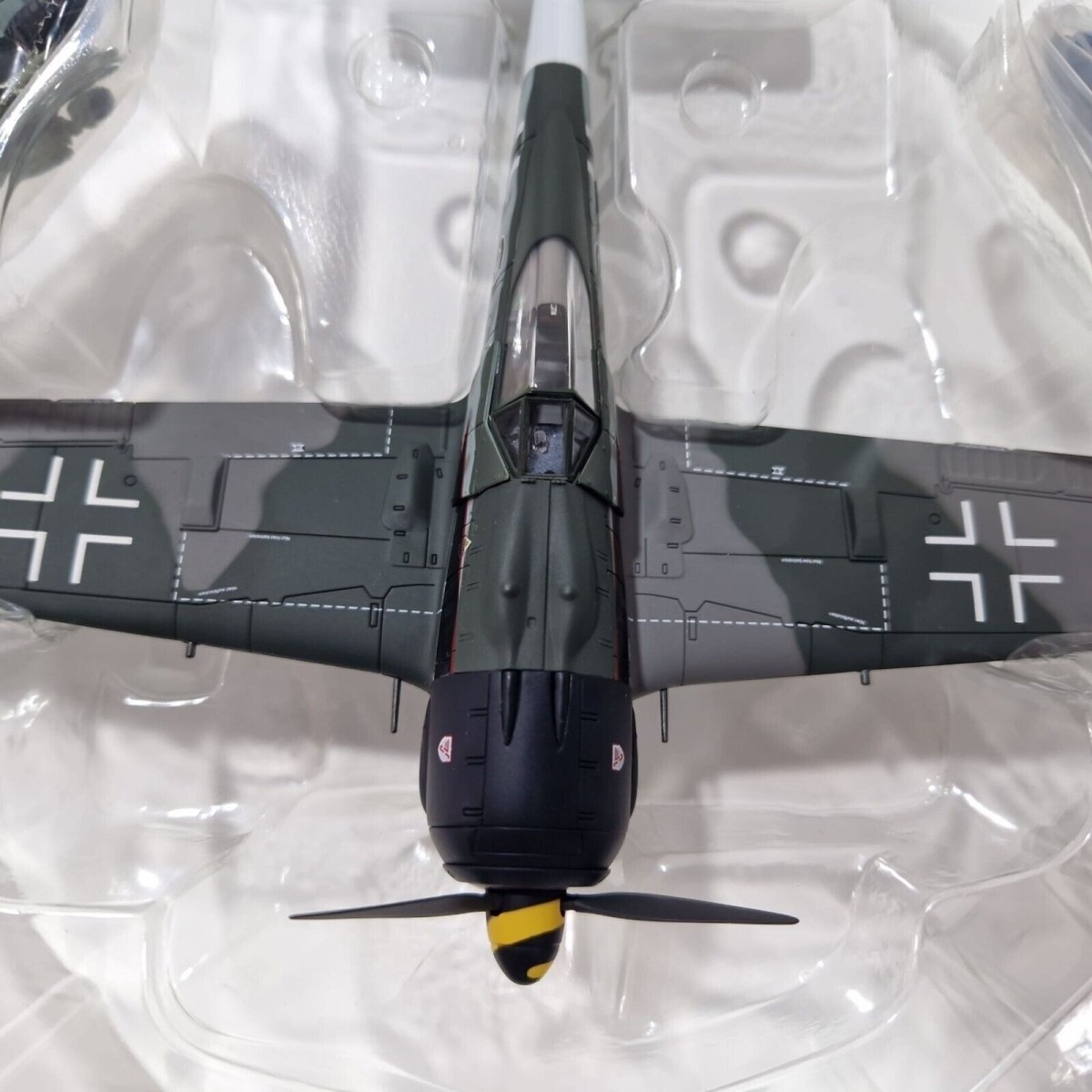 Hobby Master 1:48 FW - 190 A - 8/R2 JG.3 Willi Maximowitz France 1944 Limited Edition HA7404 - Hobby Master