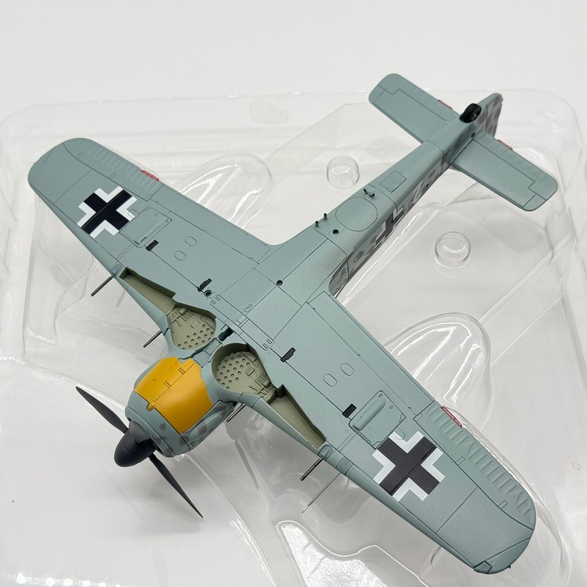 Hobby Master HA7409 1:48 Fw 190A Adolf Galland Berlin - Tempelhof 1944 - Hobby Master