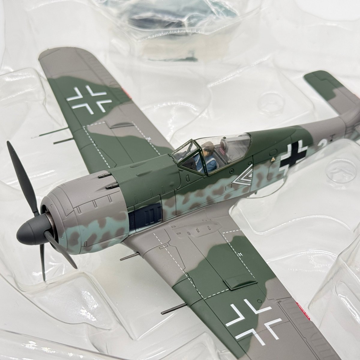 Hobby Master HA7409 1:48 Fw 190A Adolf Galland Berlin - Tempelhof 1944 - Hobby Master