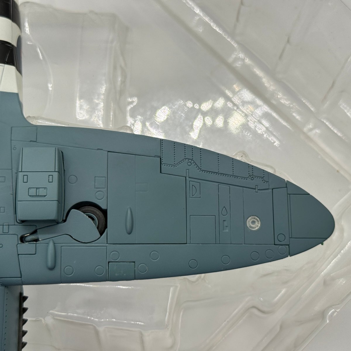 Hobby Master HA7601 1:48 Supermarine Spitfire PR.Mk XIX RAF No.541 Sqn 1944 - Hobby Master