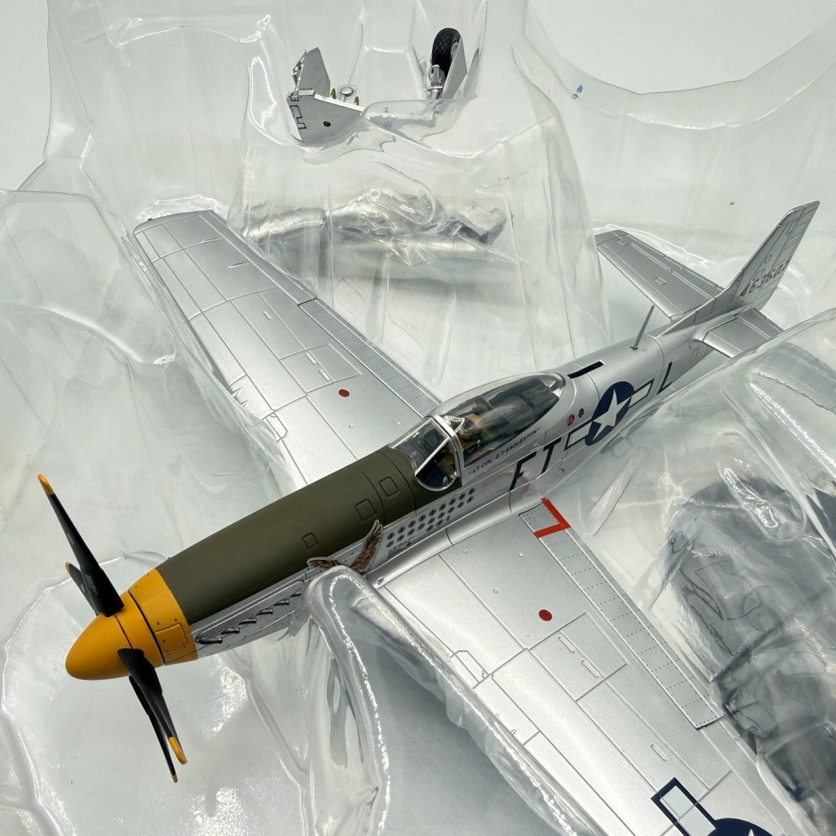 Hobby Master HA7701 1:48 P - 51D Mustang 'Lt Col Glen Eagleston' Limited Edition - Hobby Master