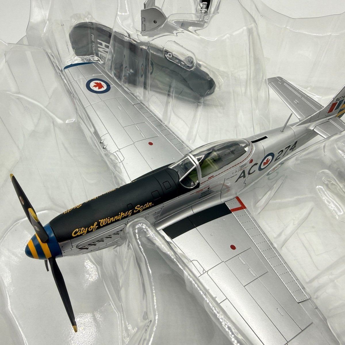 Hobby Master HA7707 1:48 P - 51D Mustang, 402 City of Winnipeg Sqn, RCAF - Hobby Master